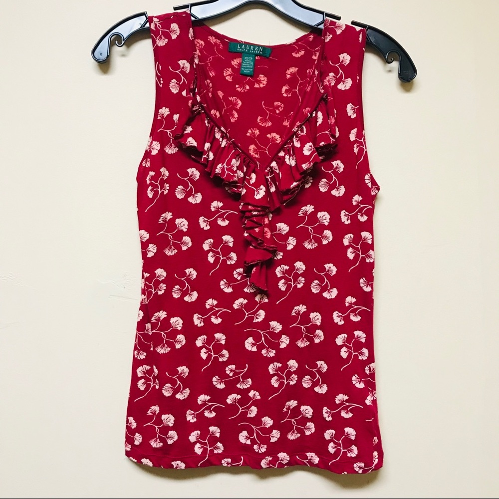 Ginko leaf top in scarlet red